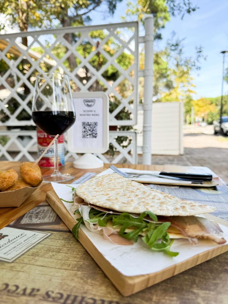 Piadina e Vino Rosso